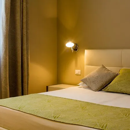 Universal Hotel Livourne